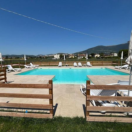 Luci Di Assisi B&B Wellness מראה חיצוני תמונה