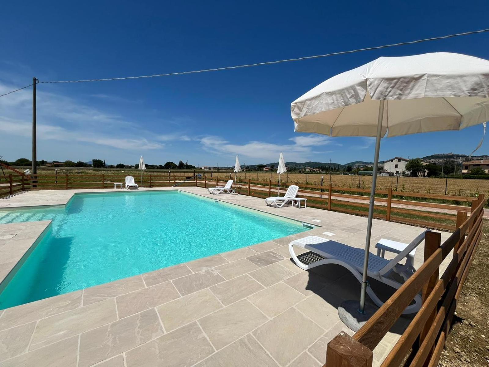 Luci Di Assisi B&B Wellness מראה חיצוני תמונה