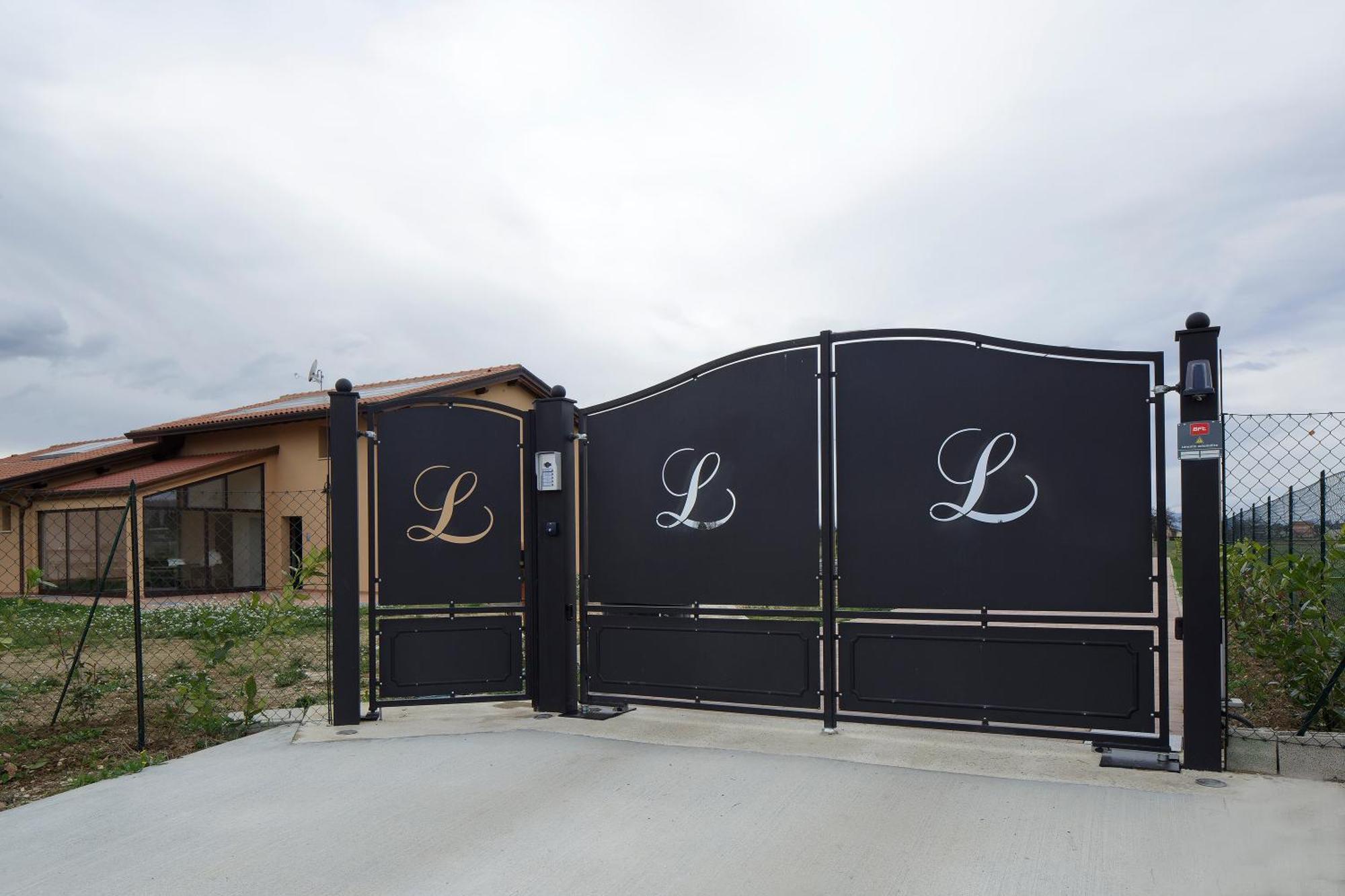 Luci Di Assisi B&B Wellness מראה חיצוני תמונה